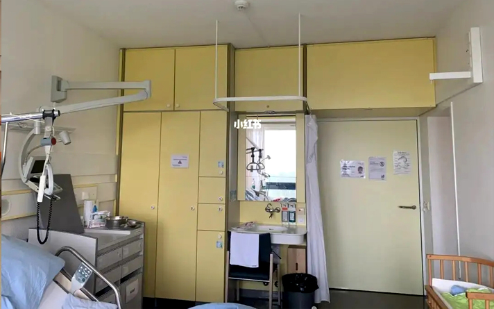 美式風格醫院鋼制病房門裝修 給您休閑式的浪漫