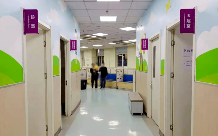 潔凈門定制在選材上要注意哪些問(wèn)題？