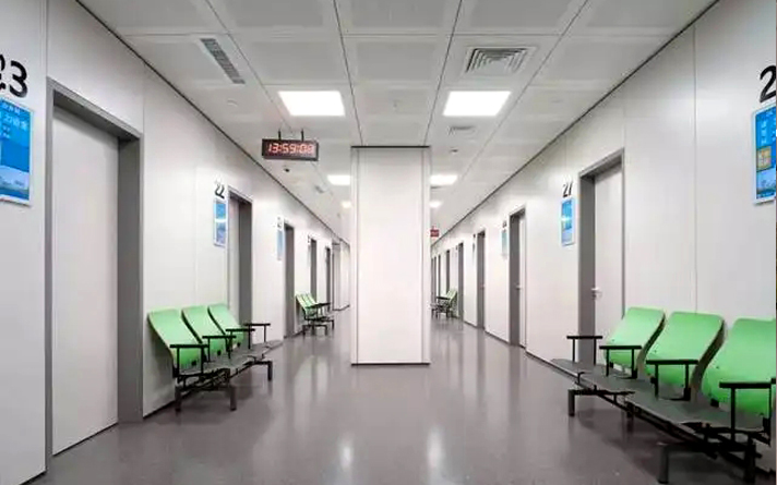 病房辦公室門(mén)安裝過(guò)程